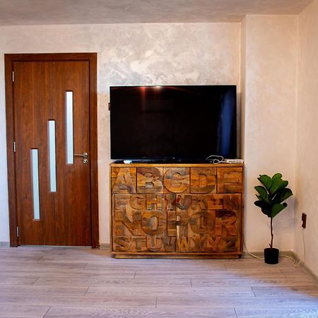 Light Apartment Varna Exterior photo